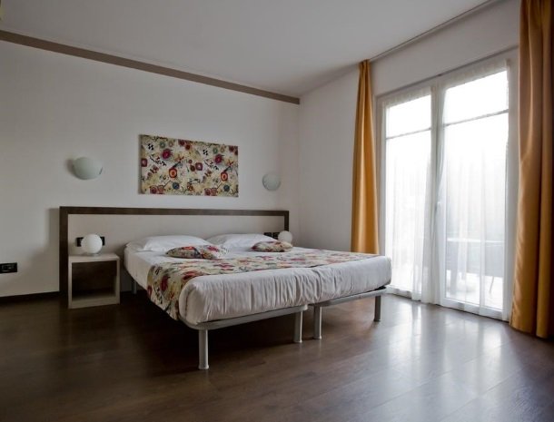 hotel-lago-colico-comomeer-2-persoonskamer.jpg