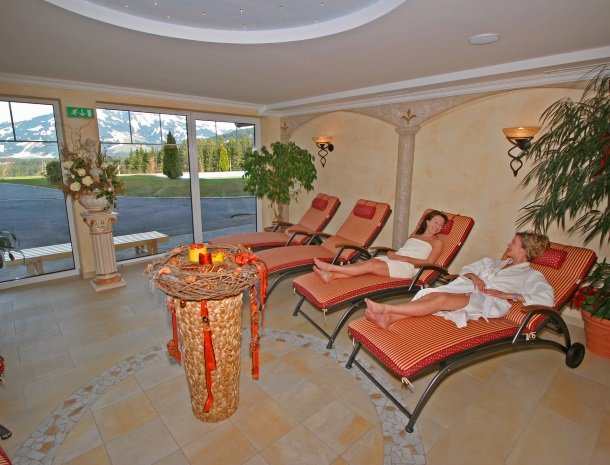 hotel-leamwirt-hopfgarten-tirol-wellness.jpg