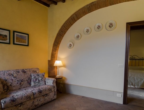 agriturismo-nobile-montepulciano-toscane-appartement-cantina-bank.jpg