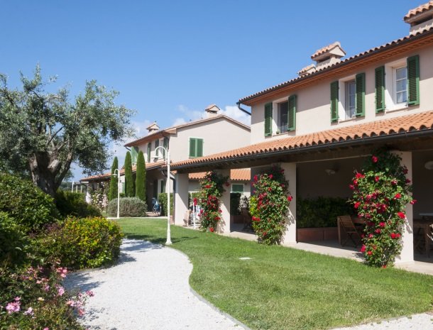 agriturismo-campallegro-cecina-huis-appartementen.jpg