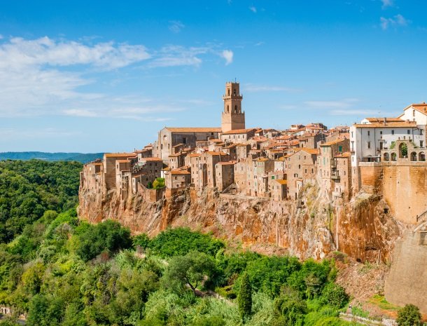 pitigliano-toscane.jpg