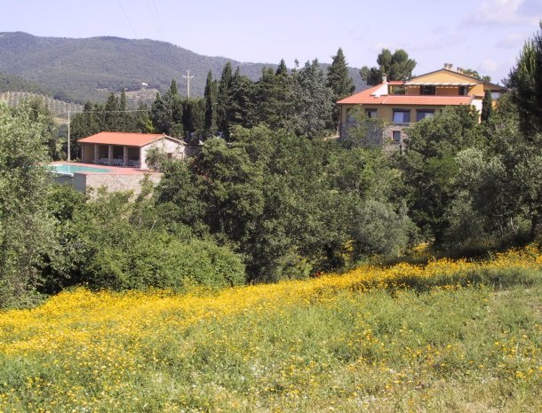 agriturismo-il-ghiaccio-suvereto-overzicht.jpg