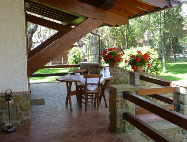 agriturismo-la-rombaia-castiglione-della-pescaia-appartement-boschetto-terras.jpg