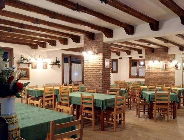 agriturismo-le-campanelle-lascari-sicilie-restaurant.jpg