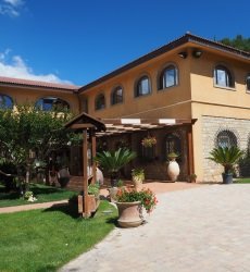 agriturismo-il-drago-piazza-armerina-sicili&euml;.jpg