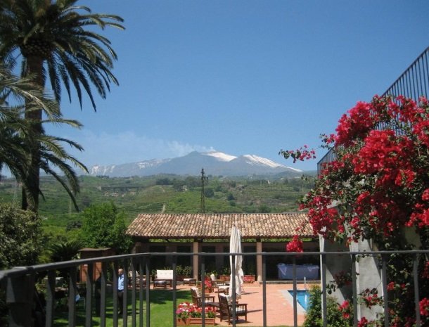 etna-hotel-giarre-sicilie-uitzicht-vulkaan.jpg