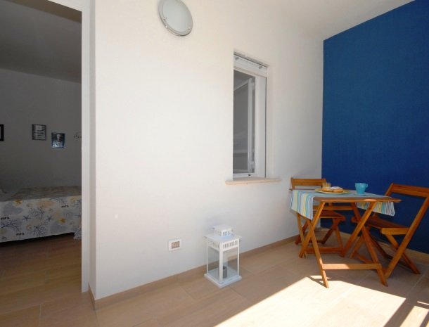 casa-azul-bed-and-breakfast-castellammare-del-golfo-kamer-terras-orsa.jpg