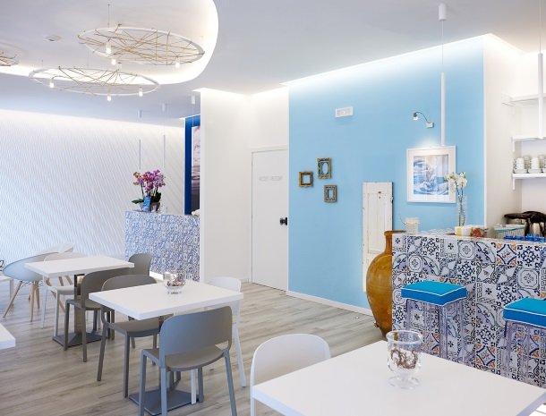hotel-marina-di-petrolo-castellammare-del-golfo-bar-receptie.jpg