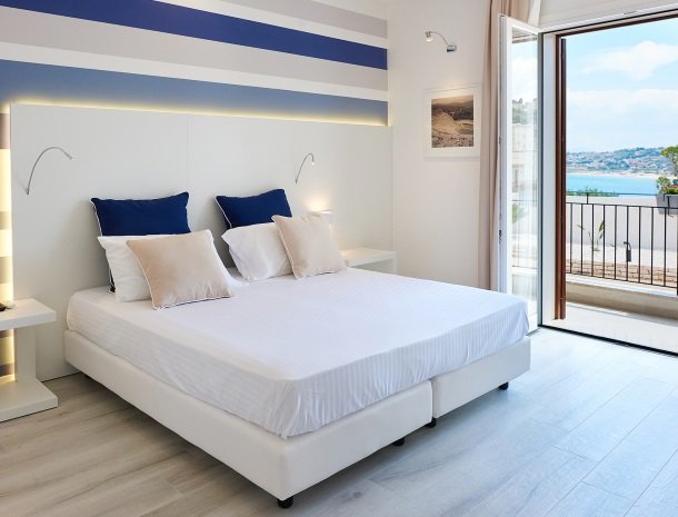 hotel-marina-di-petrolo-castellammare-del-golfo-kamer-balkon.jpg