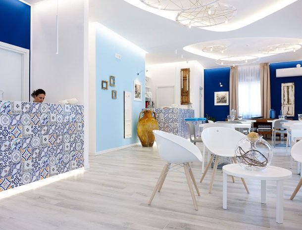 hotel-marina-di-petrolo-castellammare-del-golfo-receptie.jpg