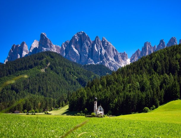 val di funes trentino italie.jpg