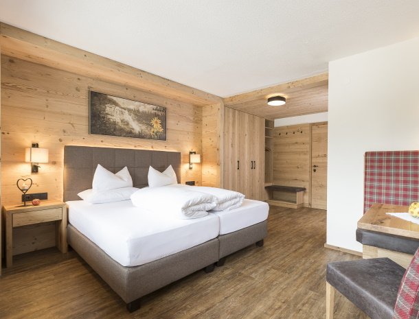 hotel-augarten-neustift im stubaital-tirol-arnika.jpg