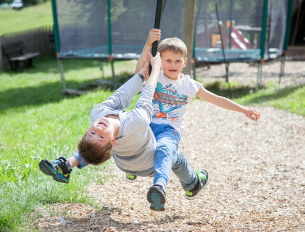 hotel-sailer-wenns-kinderhotel-speeltuin.jpg