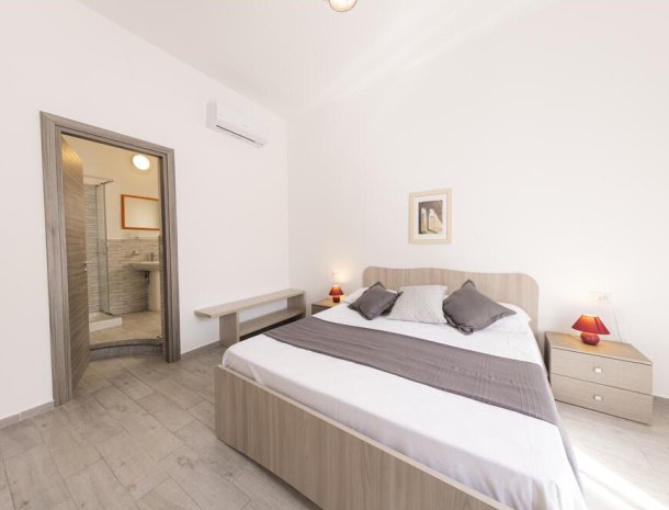 bed-and-breakfast-taliammari-cefalu-kamer-badkamer.jpg