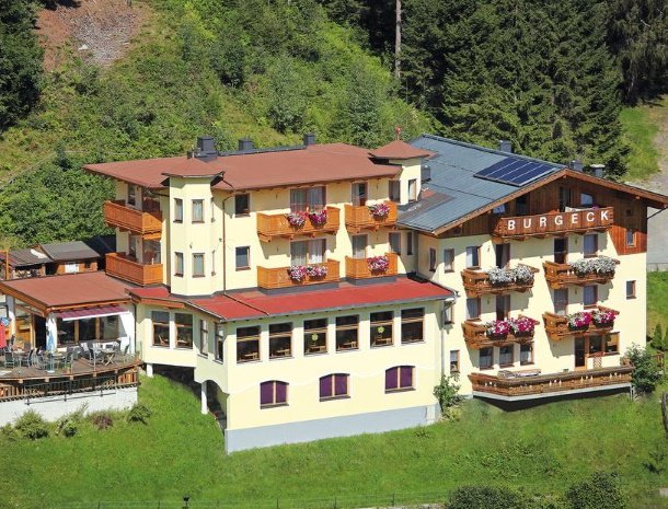 hotel-burgeck-krimml-zomer.jpg