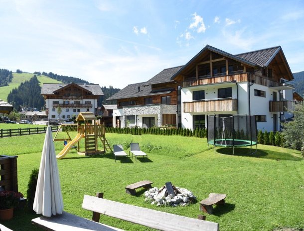 diebleibe-appartementen-flachau-salzburgerland-speelplaats.jpg