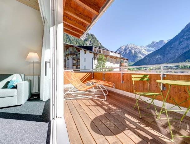 hotel-lun-brand-brandnertal-vorarlberg-kamer-balkon.jpg