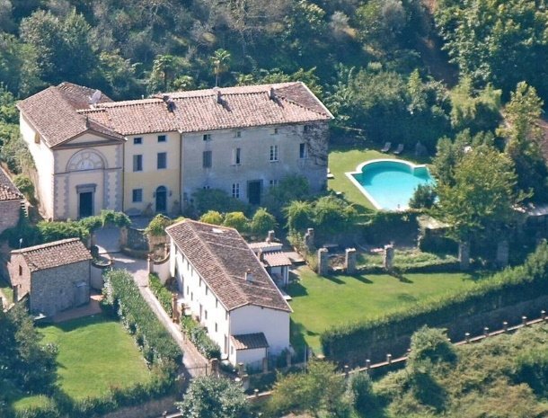 villa-michaela-capannori-lucca-toscane-italie.jpg