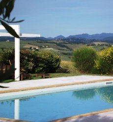 tenuta-san-marcello-marche-agriturismo-met-zwembad.jpg