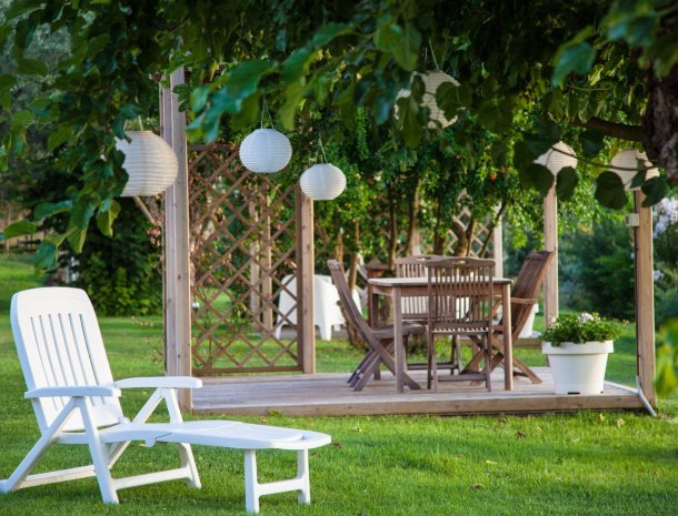 agriturismo-il-giuggiolo-marche-tuin-pergola.jpg