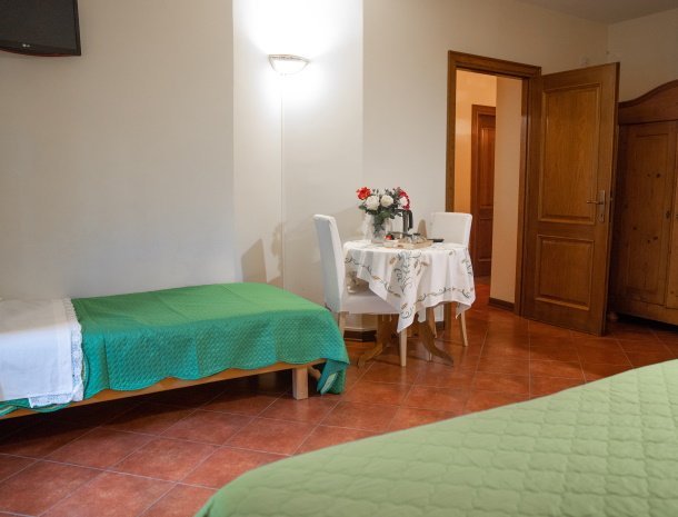 podere-sette-piagge-orvieto-bed-and-breakfast-umbrië-malva.jpg