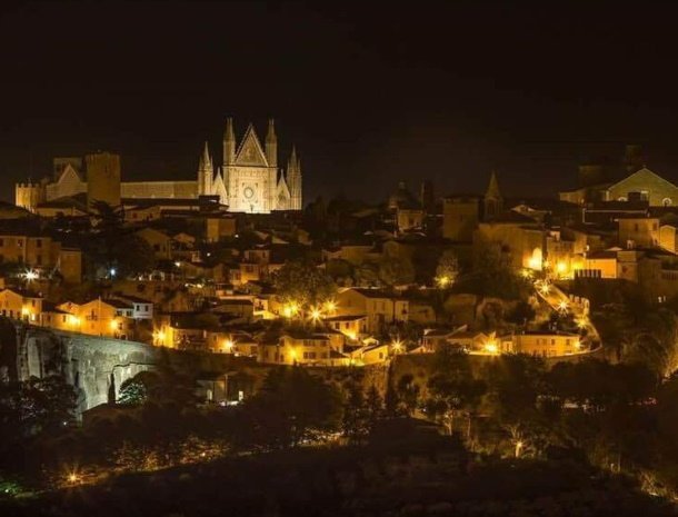 orvieto-umbrië-avond.jpg