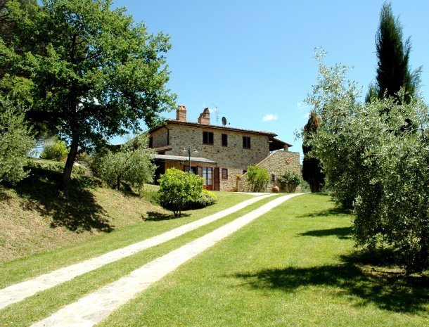 agriturismo-malagronda-umbrie-appartementen-met-zwembad-toegang.jpg