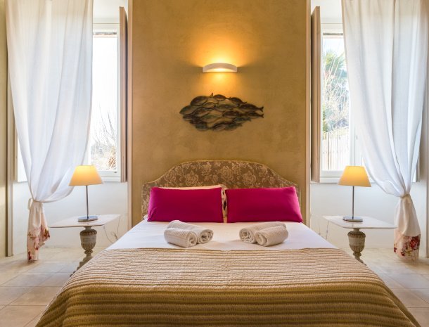 bed-and-breakfast-white-lilac-arona-villa-piemonte-kamer-albalux.jpg