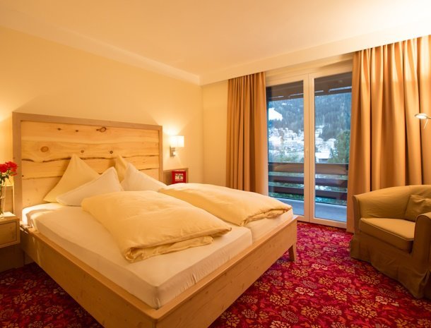 gastehaus-schusser-bad-kleinkirchheim-bed-and-breakfast-karinthie-slaapkamer.jpg