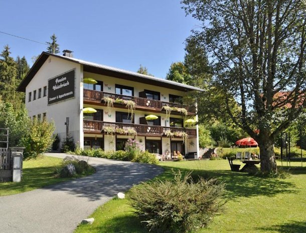 pension-weissbriach-weissensee-karinthie-oostenrijk.jpg