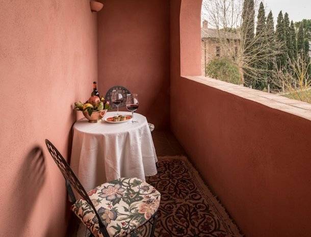 podere-la-rocca-montepulciano-balkon.jpg