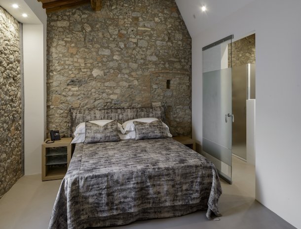 tenuta-sovestro-san-gimignano-slaapkamer-badkamer.jpg