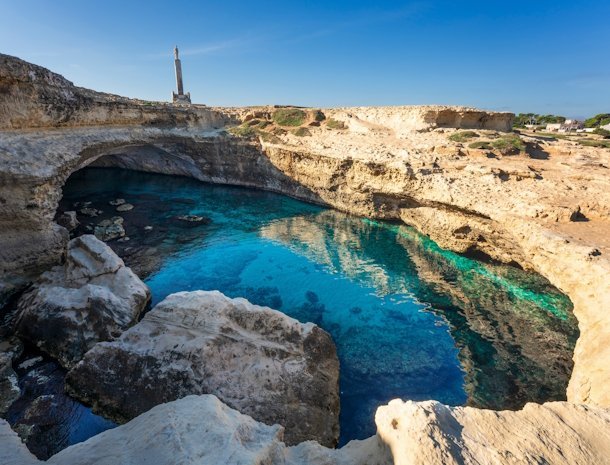 grotta della poesia-puglia.jpg