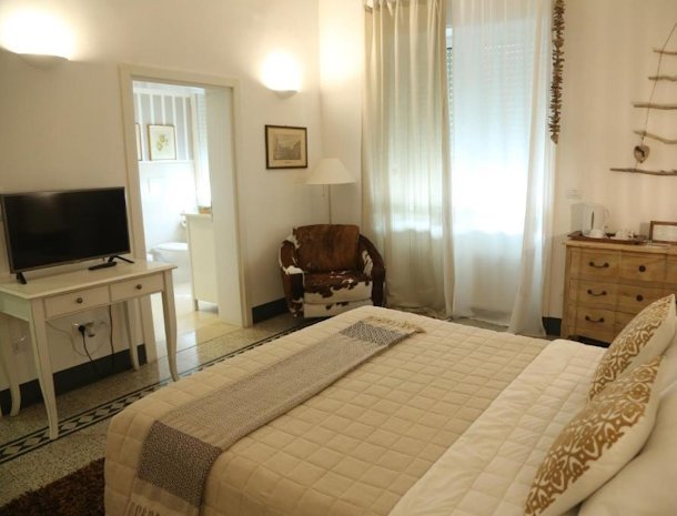 palazzo-bignami-lecce-kamer-met-badkamer.jpg