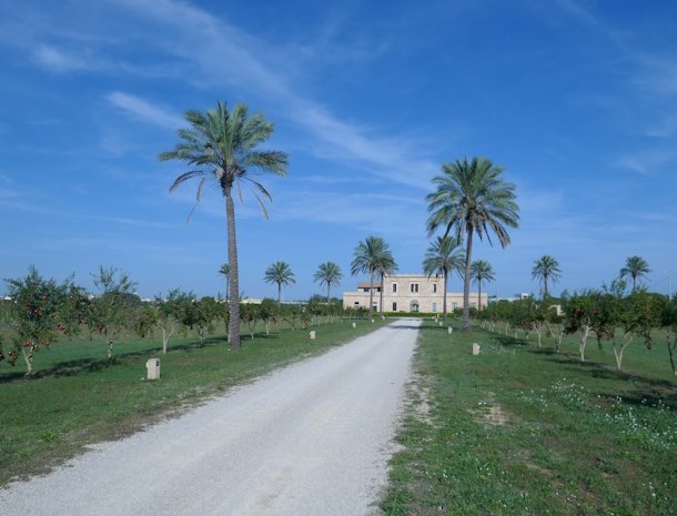 masseria-galatea-alessano-salento-toegang.jpg