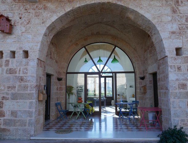 masseria-galatea-alessano-salento-restaurant-ingang.jpg