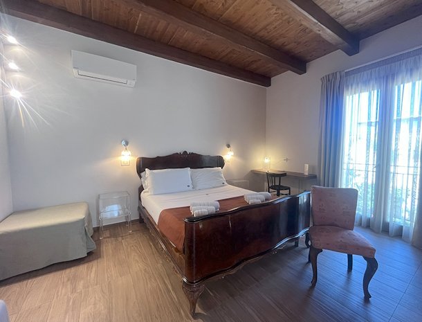 bed-and-breakfast-ricordi-siciliani-sanvitolocapo-3-persoonskamer-eerste-verdiping.jpg