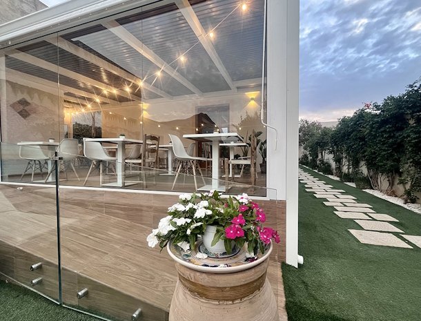 bed-and-breakfast-ricordi-siciliani-sanvitolocapo-veranda-overdekt.jpg