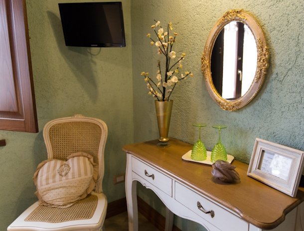 bed-and-breakfast-garden-cactus-agrigento-slaapkamer-groen.jpg