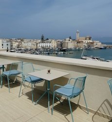 dimore-marinare-trani-puglia-italie.jpg