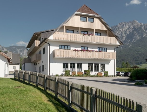 hotel loy grobming steiermark.jpg