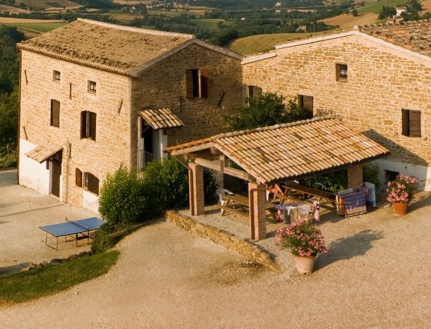 agriturismo alla vecchia quercia.jpg