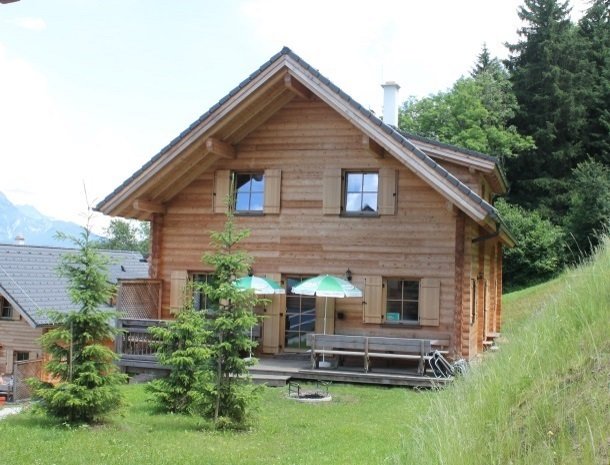 huttendorp schladming-huis2.jpg