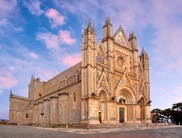 orvieto duomo umbrie.jpg