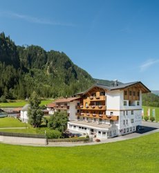 hotel-wiese-pitztal-st-leonhard-tirol-zomer.jpg