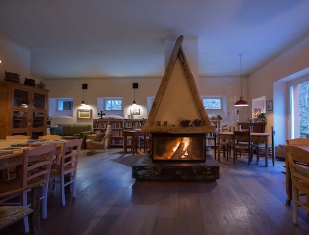 La Collina delle Mignole Friuli woonkamer.jpg