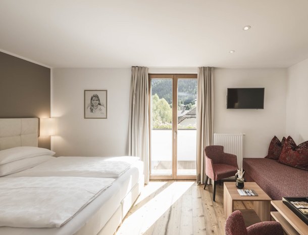 bed-and-breakfast-villa-angelino-ortisei-trentino-superior-kamer.jpg