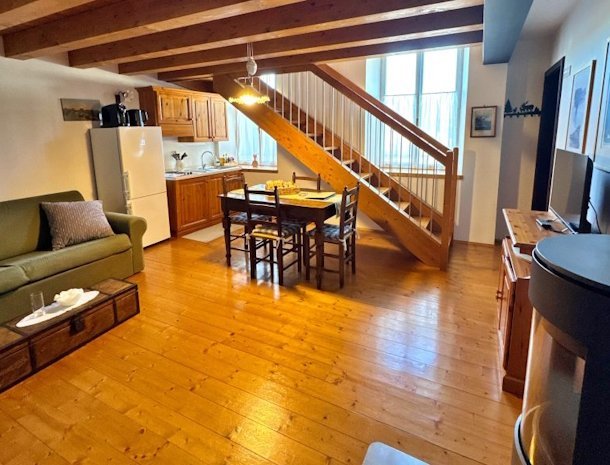 agriturismo-colutta-Manzano-Friuli-appartement-pignolo-woonkamer.jpg