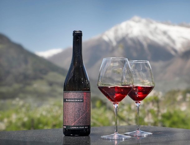 Riedingerhof-Merano-Trentino-rose-wijn.jpg