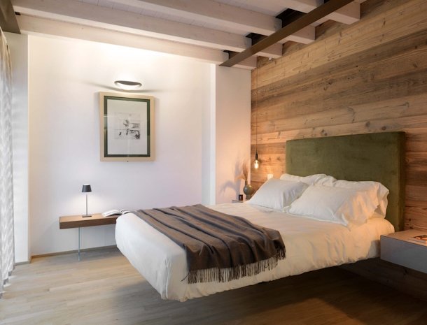 country-house-cruna-di-subida-cormons-friuli-suite-alfeo-bed.jpg